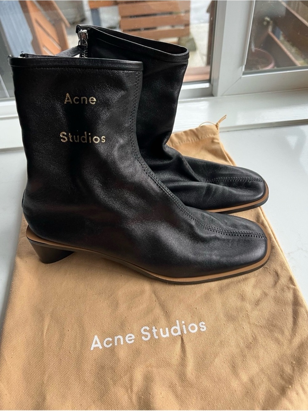 Acne Studios Black Leather Boots
Sole with Pink Lining Extra Comfy Like New
